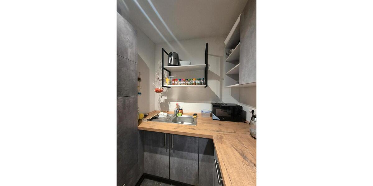 Wohnen auf Zeit Mannheim - 4 Zimmer, 157 m&sup2;, 520&euro; | Angebot:26594556