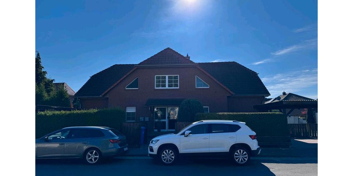 Dachgeschoßwohnung Rühen - 3 Zimmer, 71 m&sup2;, 956&euro; | Angebot:24827576