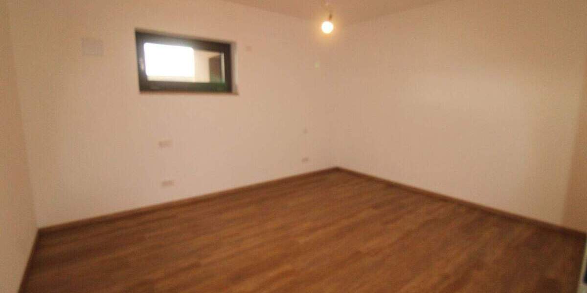 Etagenwohnung Spalt - 2 Zimmer, 79 m&sup2;, 915&euro; | Angebot:24821955