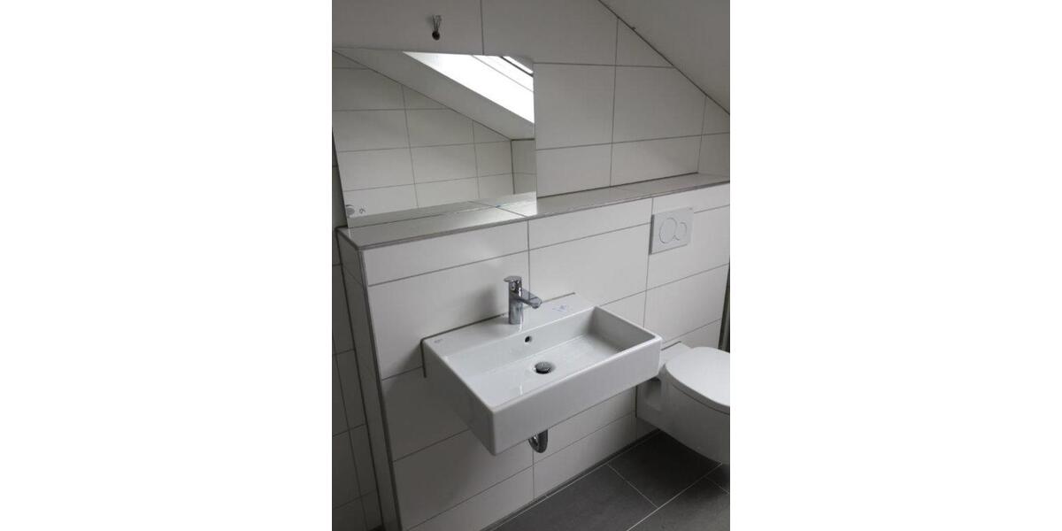 Dachgeschoßwohnung Freudenstadt - 3 Zimmer, 86 m&sup2;, 850&euro; | Angebot:24840688