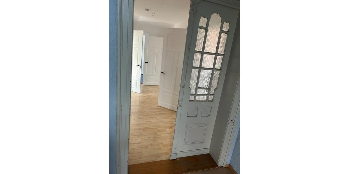 Etagenwohnung Frohburg - 3 Zimmer, 87 m&sup2;, 634&euro; | Angebot:25325158