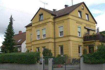 Schöne Altbauwohnung für ruhige Mieter 2 zimmer