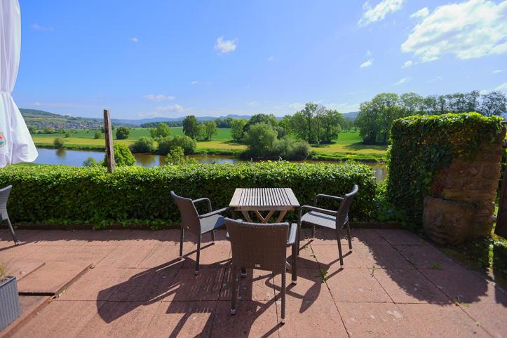 Etagenwohnung Polle - 11 Zimmer, 11&euro; | Angebot:23106653