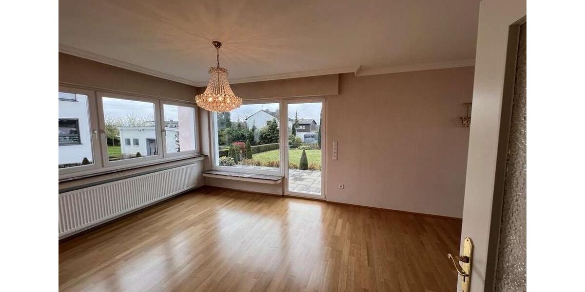 Erdgeschoßwohnung Mainz Oberstadt - 6 Zimmer, 138 m&sup2;, 1.800&euro; | Angebot:26580462