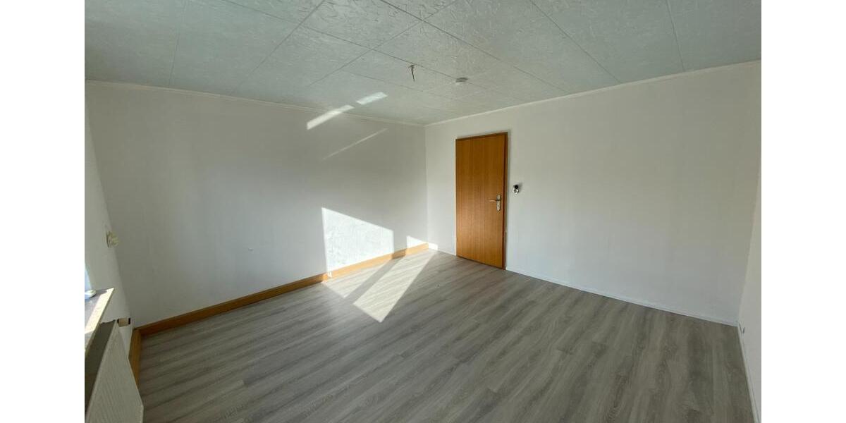 Etagenwohnung Calbe (Saale) - 4 Zimmer, 105 m&sup2;, 509&euro; | Angebot:25821091