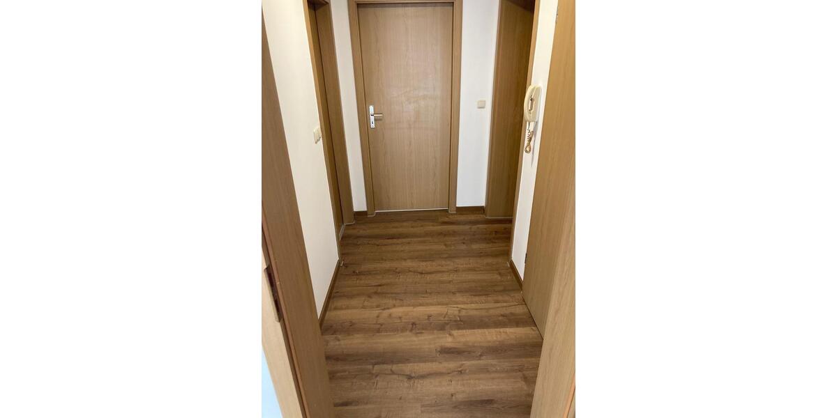 Erdgeschoßwohnung Wiesau Kornthan - 3 Zimmer, 73 m&sup2;, 495&euro; | Angebot:25960438