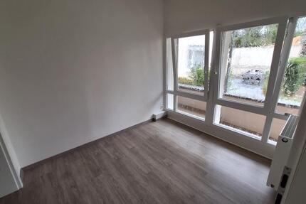 EG-Terrassenwohnung mit Wohnkomfort, zentrumsnah zimmer