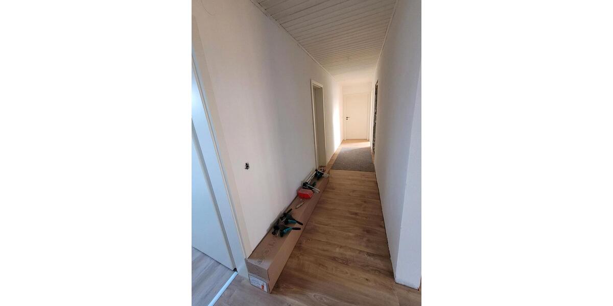 4,5 ZW in Feuerbach ab 01.02.26 4 zimmer