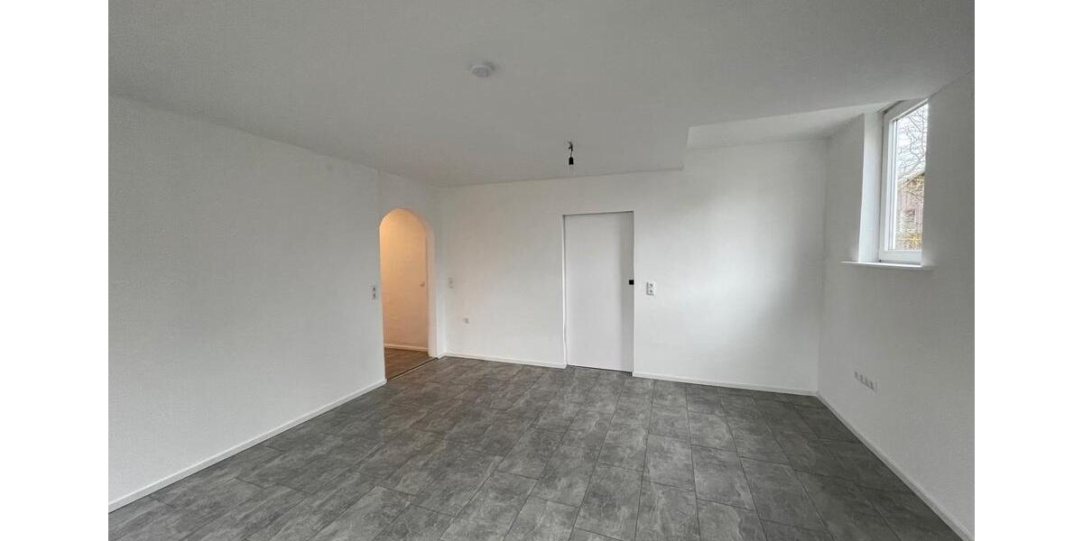 Etagenwohnung Kaufungen - 1 Zimmer, 81 m&sup2;, 900&euro; | Angebot:25590700
