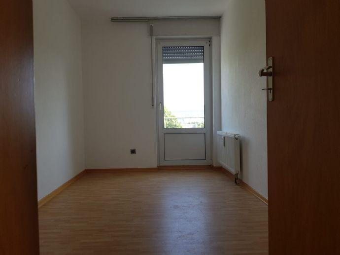 Wohnen auf Zeit Trier Feyen-Weismark - 4 Zimmer, 91 m&sup2;, 1.100&euro; | Angebot:26533207