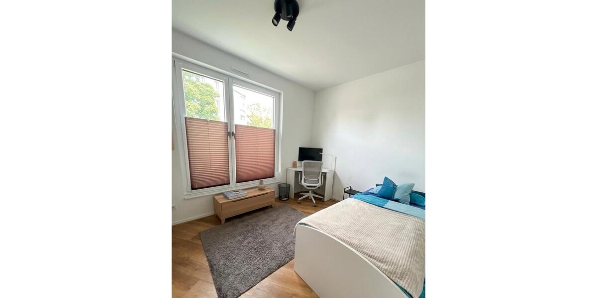 Erdgeschoßwohnung Köln Mülheim - 4 Zimmer, 103 m&sup2;, 2.009&euro; | Angebot:26580780
