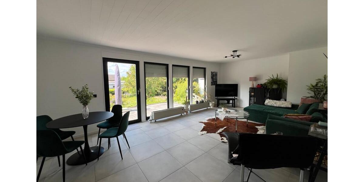 Bungalow Niedernwöhren - 3 Zimmer, 120 m&sup2;, 1.600&euro; | Angebot:26646465