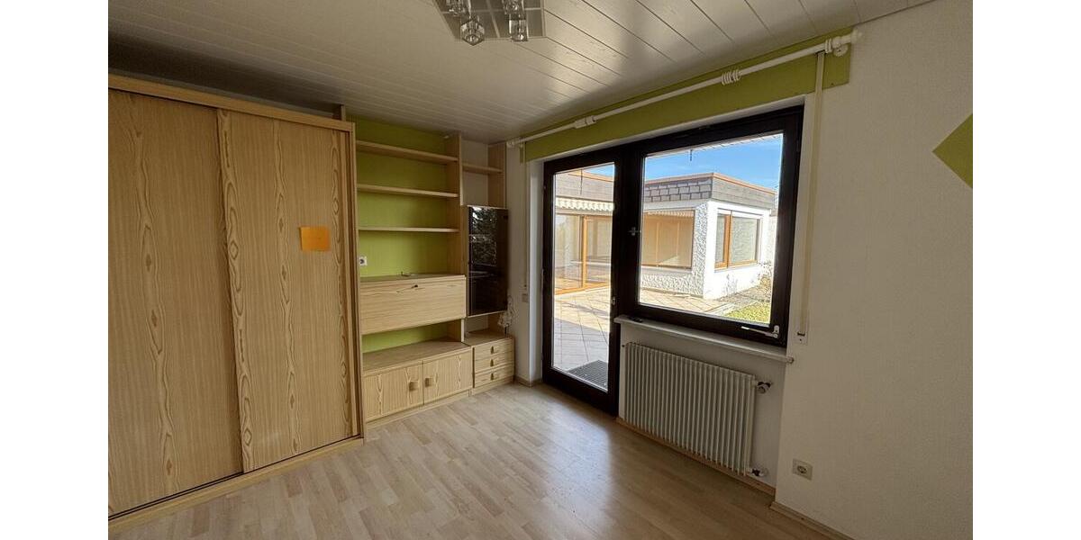 Bungalow Waiblingen Beinstein - 5.5 Zimmer, 156 m&sup2;, 2.050&euro; | Angebot:25097412