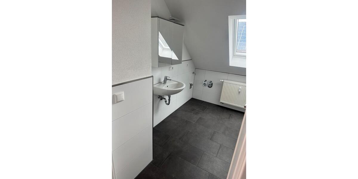 Etagenwohnung Forchheim - 2 Zimmer, 80 m&sup2;, 800&euro; | Angebot:26699655