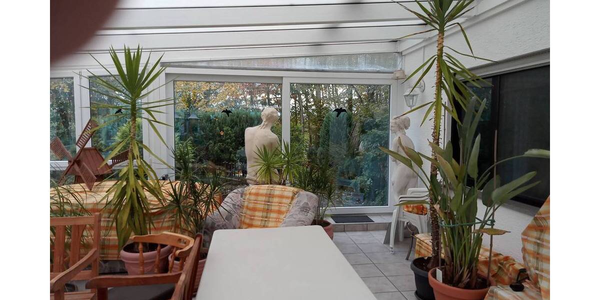 Etagenwohnung Neunkirchen Innenstadt - 5 Zimmer, 130 m&sup2;, 1.350&euro; | Angebot:23971790