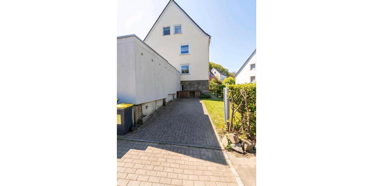 Dachgeschoßwohnung Wuppertal Gemarkung Barmen - 5 Zimmer, 93 m&sup2;, 1.000&euro; | Angebot:26399839