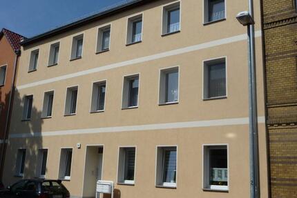 Wohnung Staßfurt - 3 Zimmer, 62 m&sup2;, 382&euro; | Angebot:25321034