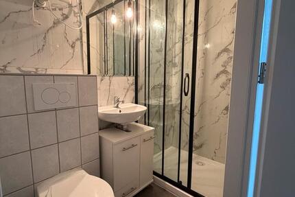 1 Raumwohnung im Erdgeschoss mit Balkon und Einbauküche 1 zimmer