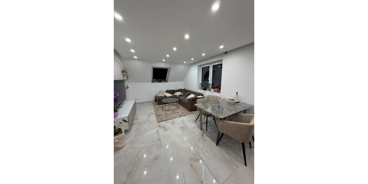Etagenwohnung Bünde - 4 Zimmer, 130 m&sup2;, 1.800&euro; | Angebot:26349050