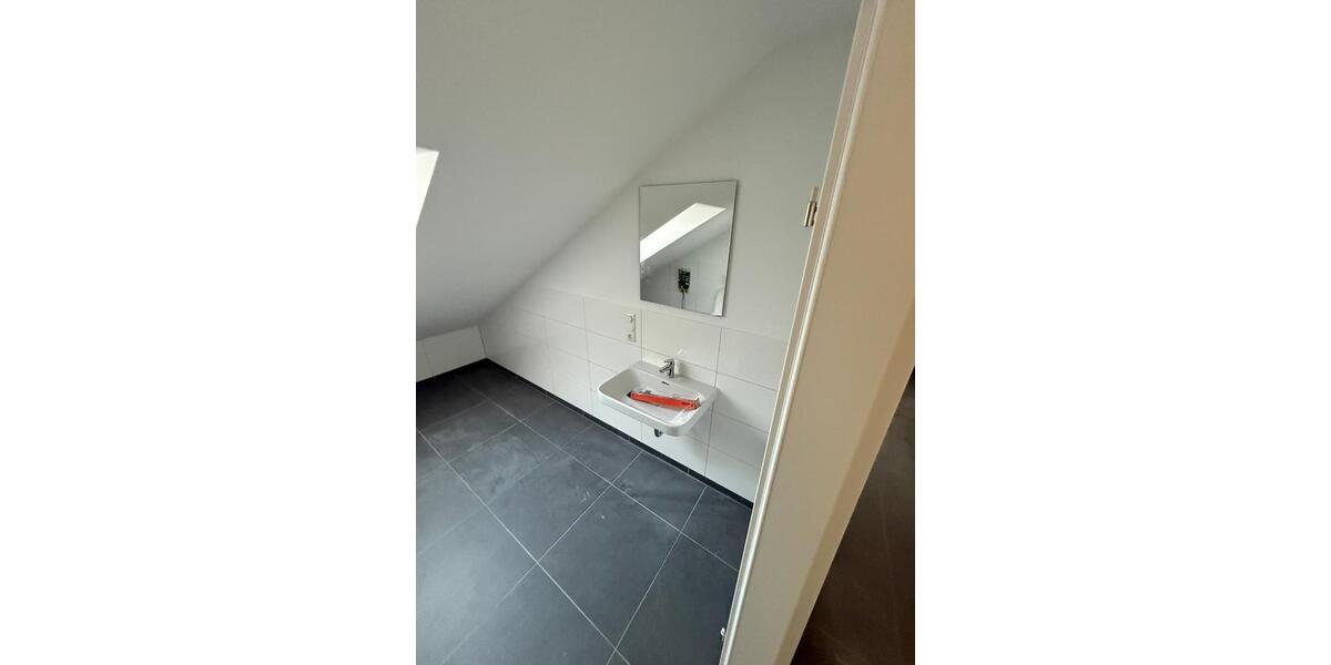 Barrierefreie und seniorengerechte Dachgeschosswohnung in Drebber 2 zimmer