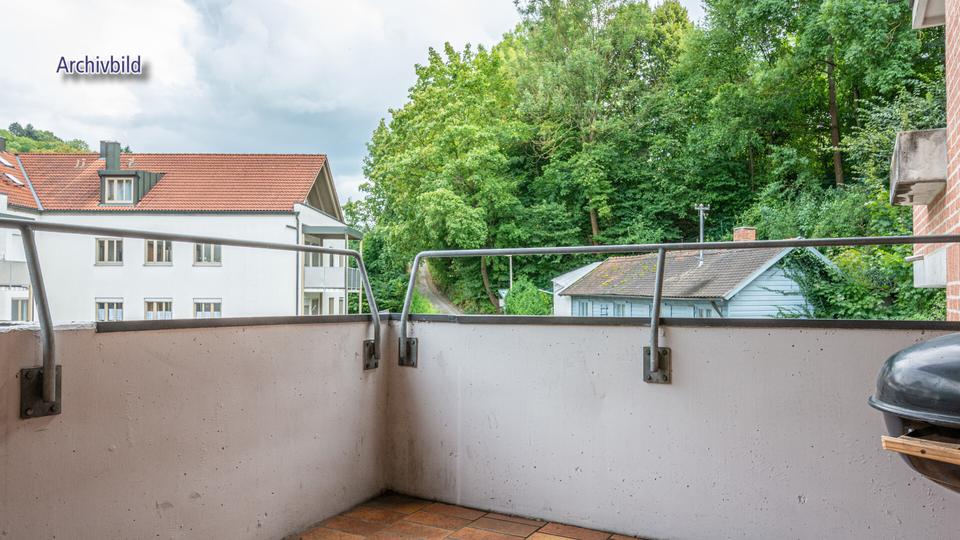 Etagenwohnung Kumhausen - 3 Zimmer, 86 m&sup2;, 860&euro; | Angebot:25809902