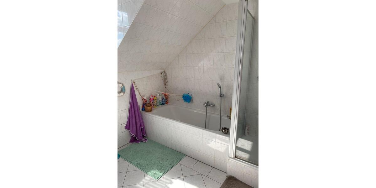 Dachgeschoßwohnung Mittenwalde - 3 Zimmer, 78 m&sup2;, 980&euro; | Angebot:26261806