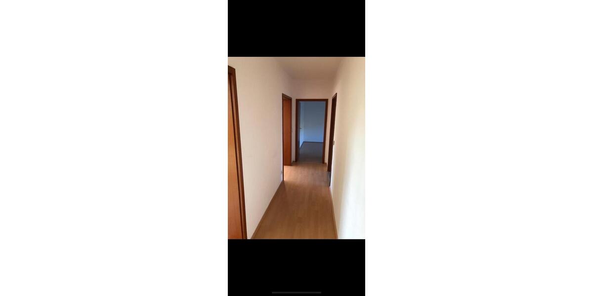 Etagenwohnung Rockenhausen - 3 Zimmer, 81 m&sup2;, 950&euro; | Angebot:24730313