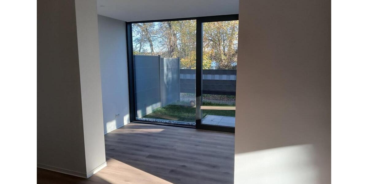 Erdgeschoßwohnung Rüdersdorf bei Berlin Hennickendorf - 3 Zimmer, 85 m&sup2;, 1.692&euro; | Angebot:25081604