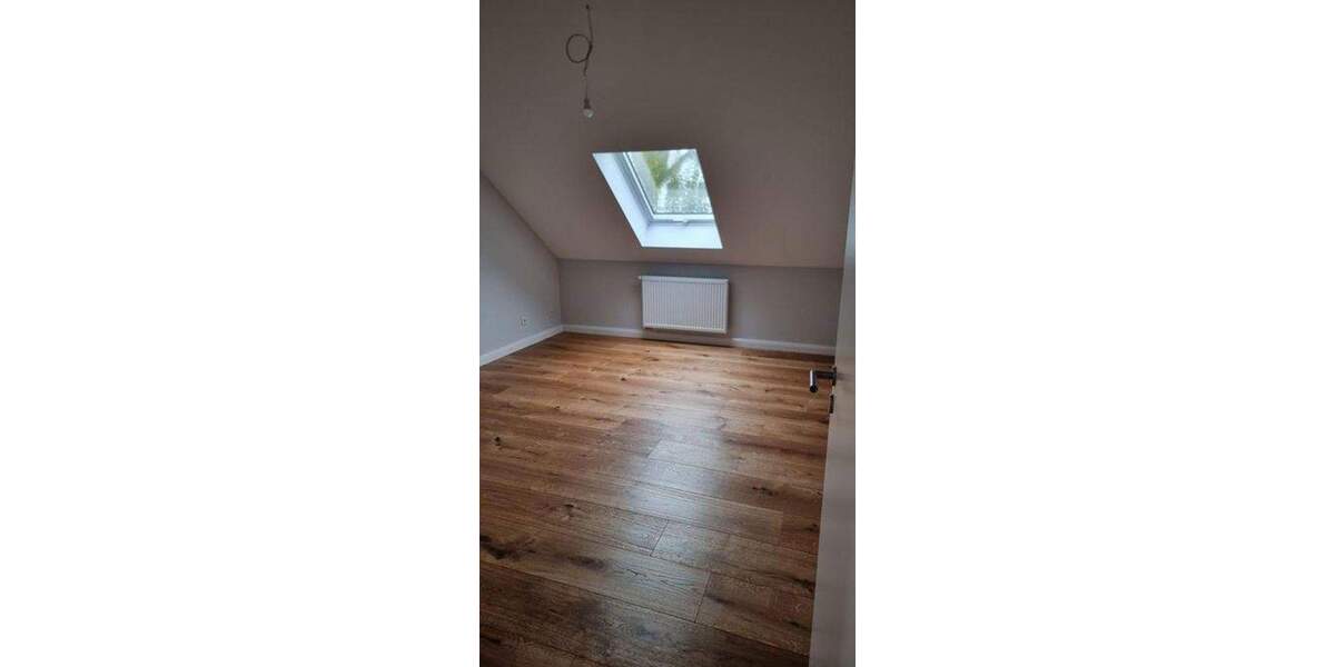 Etagenwohnung Schlüchtern - 3 Zimmer, 85 m&sup2;, 890&euro; | Angebot:25756419