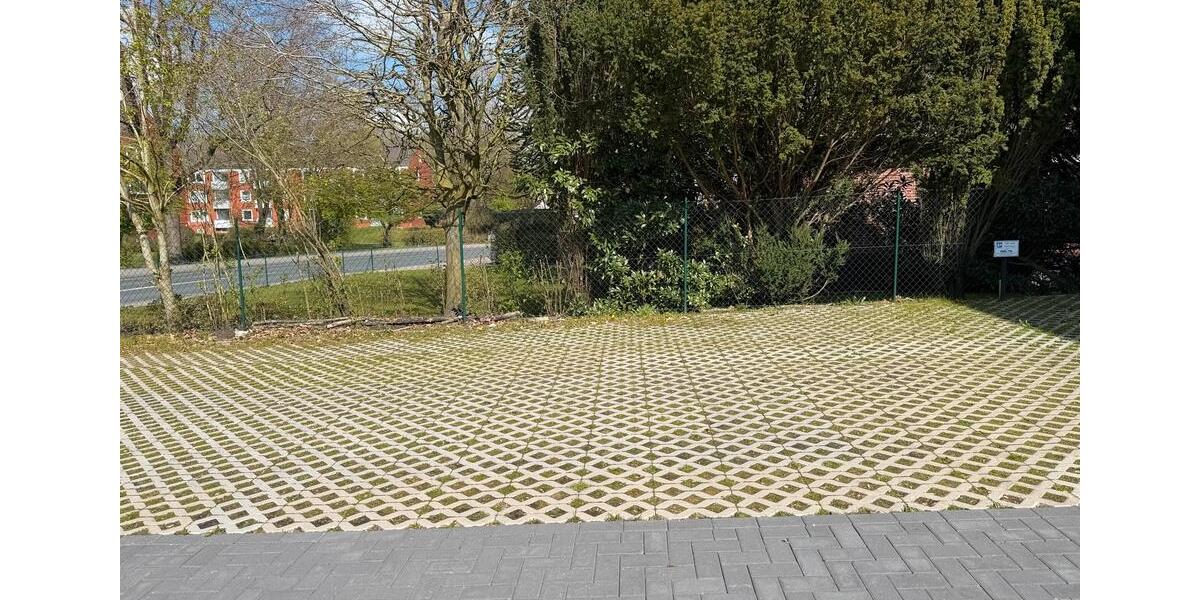 Erdgeschoßwohnung Jever - 3 Zimmer, 95 m&sup2;, 1.200&euro; | Angebot:26296834