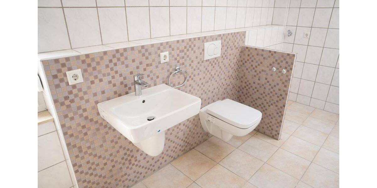 Exklusive Doppelhaushälfte in Landau zu vermieten (hochwertig) 4 zimmer