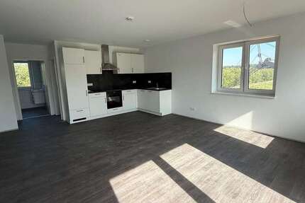 Wohnung Albersdorf - 3 Zimmer, 83 m&sup2;, 990&euro; | Angebot:26186269