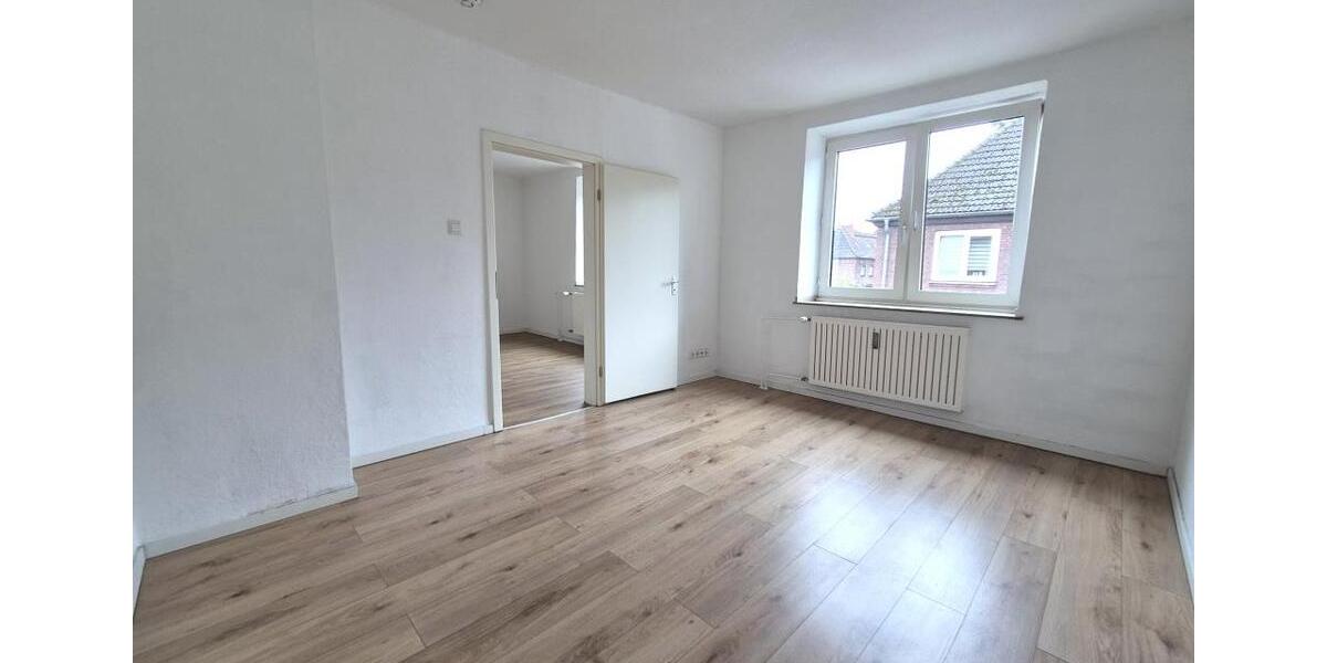 Etagenwohnung Duisburg Hamborn - 2 Zimmer, 55 m&sup2;, 390&euro; | Angebot:26479423