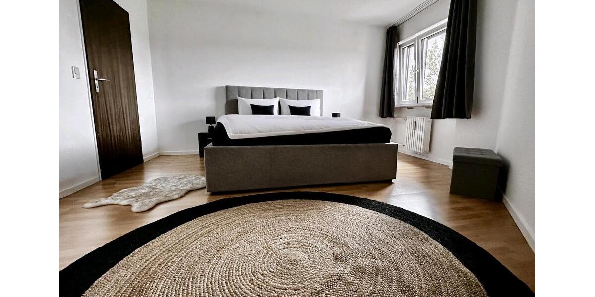 Hochparterre Geretsried - 2 Zimmer, 65 m&sup2;, 1.300&euro; | Angebot:24763484