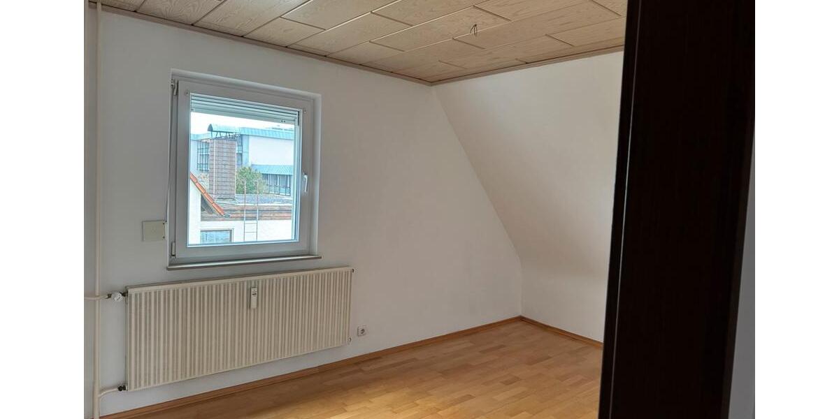 Dachgeschoßwohnung Stein - 3 Zimmer, 60 m&sup2;, 950&euro; | Angebot:24815241