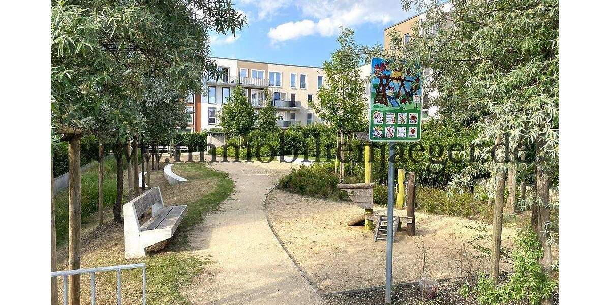 Neubaugebiet Jenfelder Au - großzügige Neubau-Wohnung - Balkon, offener EBK, Fahrstuhl, Fußboden 2 zimmer