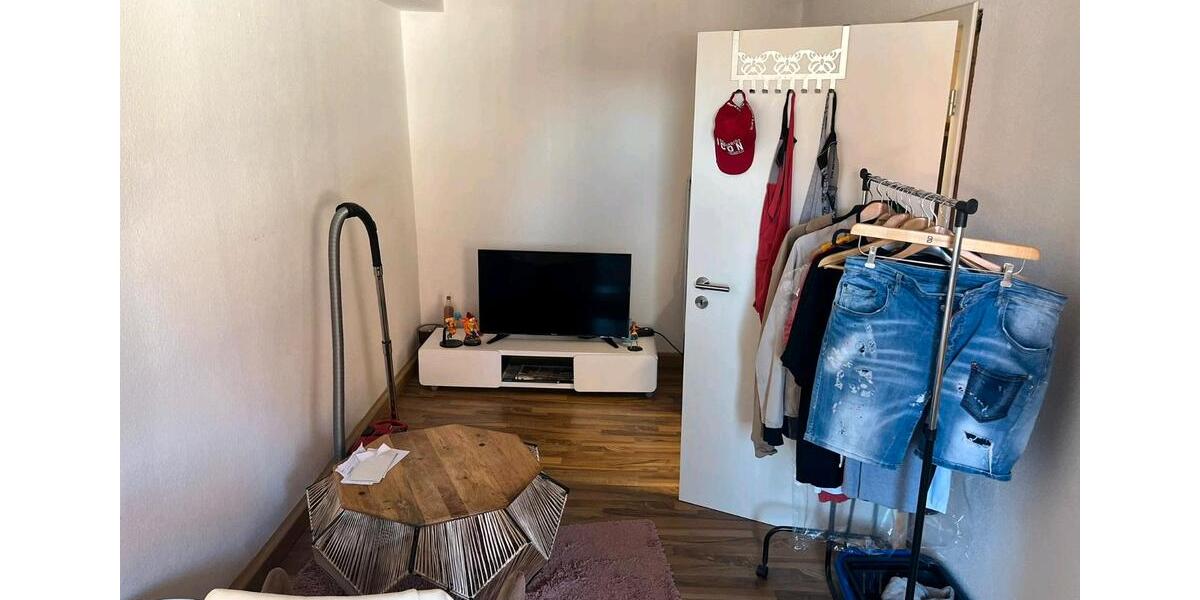 Etagenwohnung Winnenden - 1 Zimmer, 16 m&sup2;, 450&euro; | Angebot:24561237