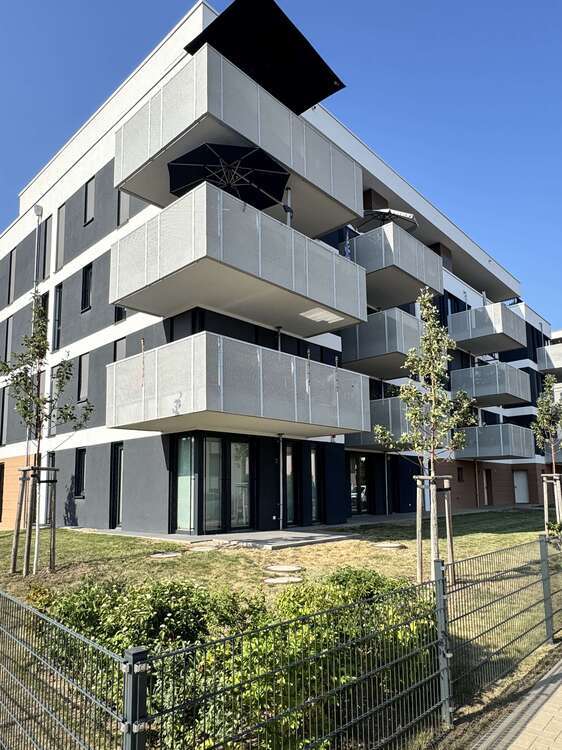 Wohnung zum Mieten in Magdeburg 1.050 € 104.18 m²
