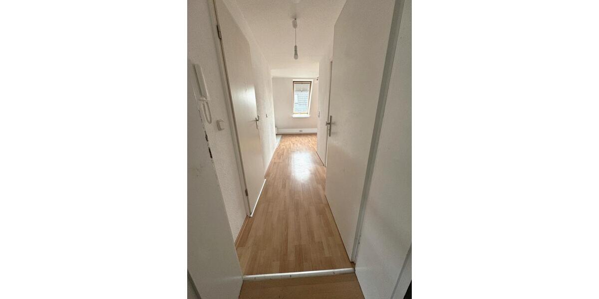 Dachgeschoßwohnung Barth - 2 Zimmer, 30 m&sup2;, 330&euro; | Angebot:26289203
