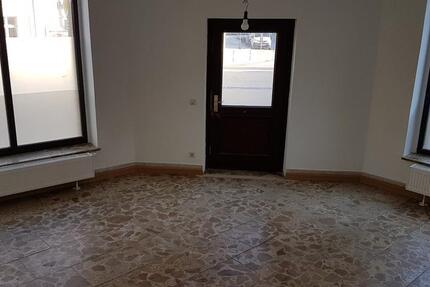 Wohnung Dresden Pieschen - 5 Zimmer, 135 m&sup2;, 1.240&euro; | Angebot:24766243