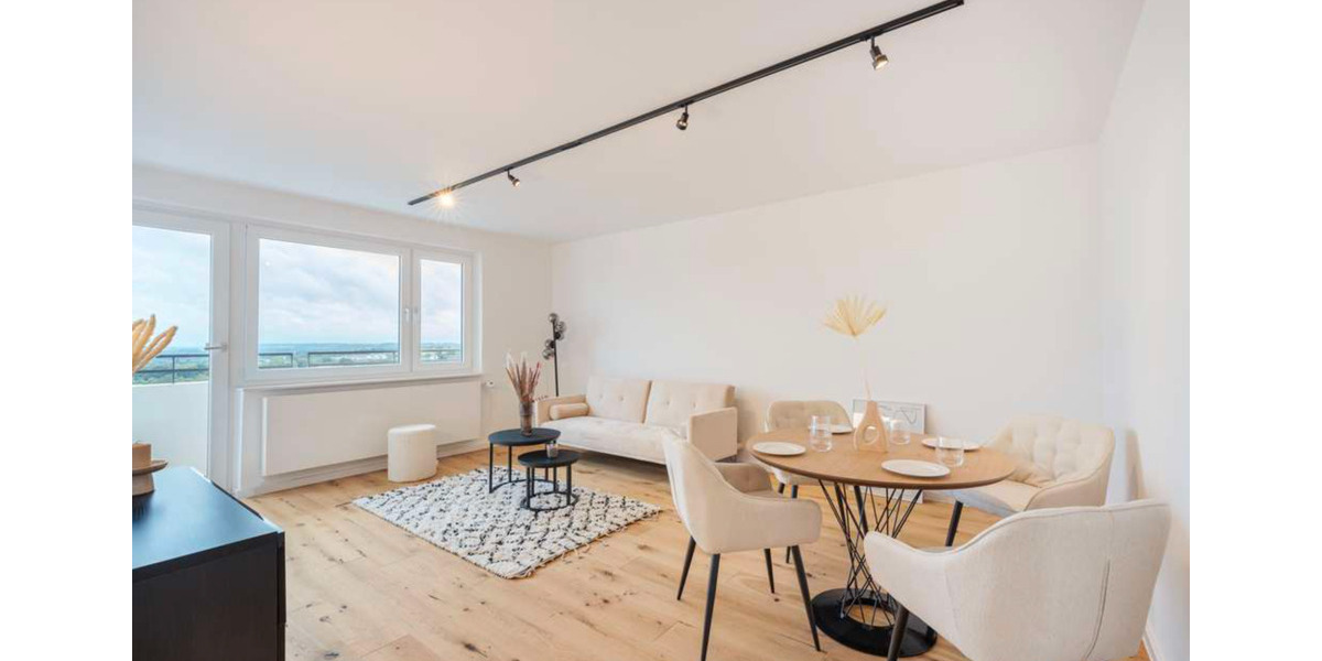 Möbliertes Penthouse im 12. Stock mit Panorama & TG 2.5 zimmer