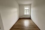 Erdgeschoßwohnung Hainichen - 3 Zimmer, 53 m&sup2;, 292&euro; | Angebot:22307055
