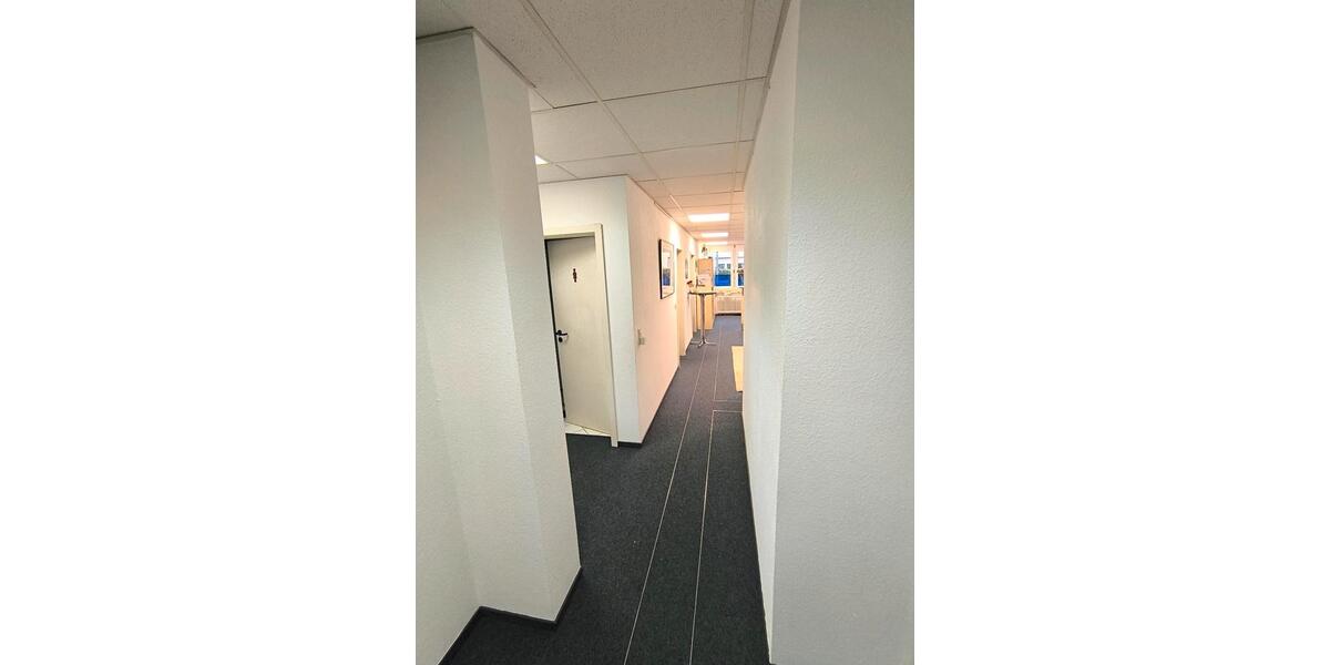 heller Büroraum in Bürogemeinschaft im EG zimmer