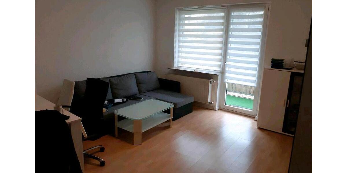 Etagenwohnung Krefeld Cracau - 3 Zimmer, 65 m&sup2;, 865&euro; | Angebot:26639528