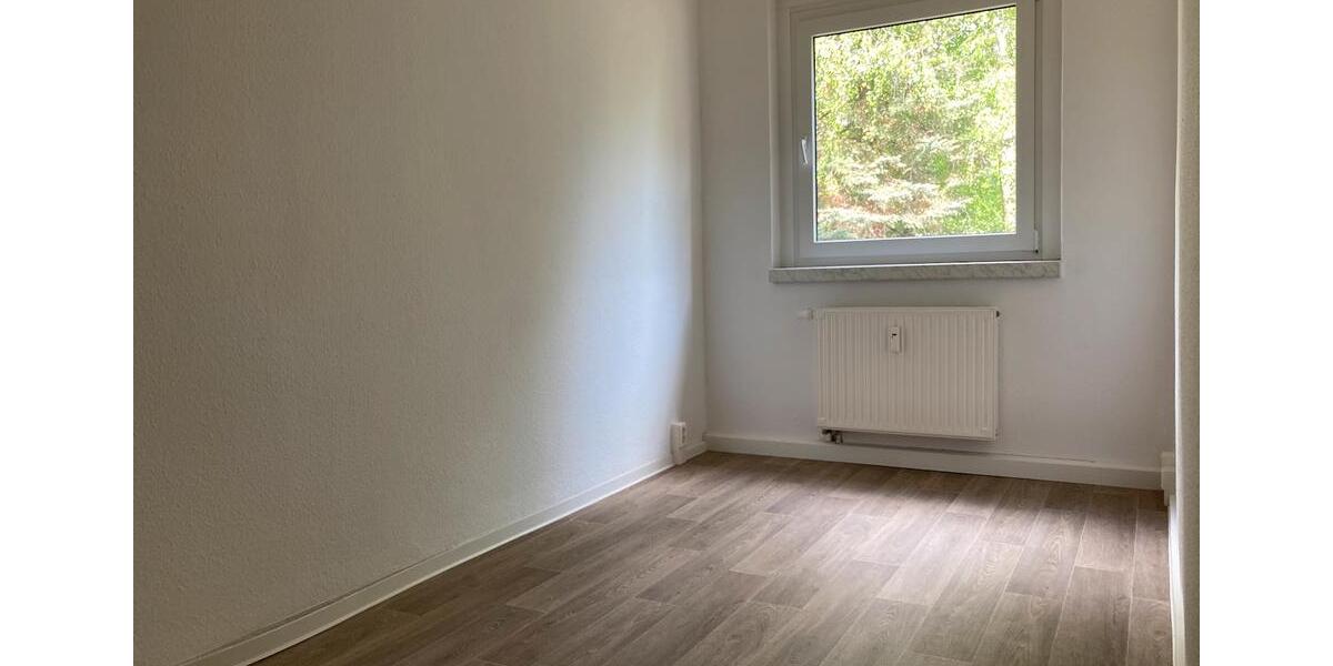 Dachgeschoßwohnung Döbeln - 6 Zimmer, 123 m&sup2;, 599&euro; | Angebot:26646287