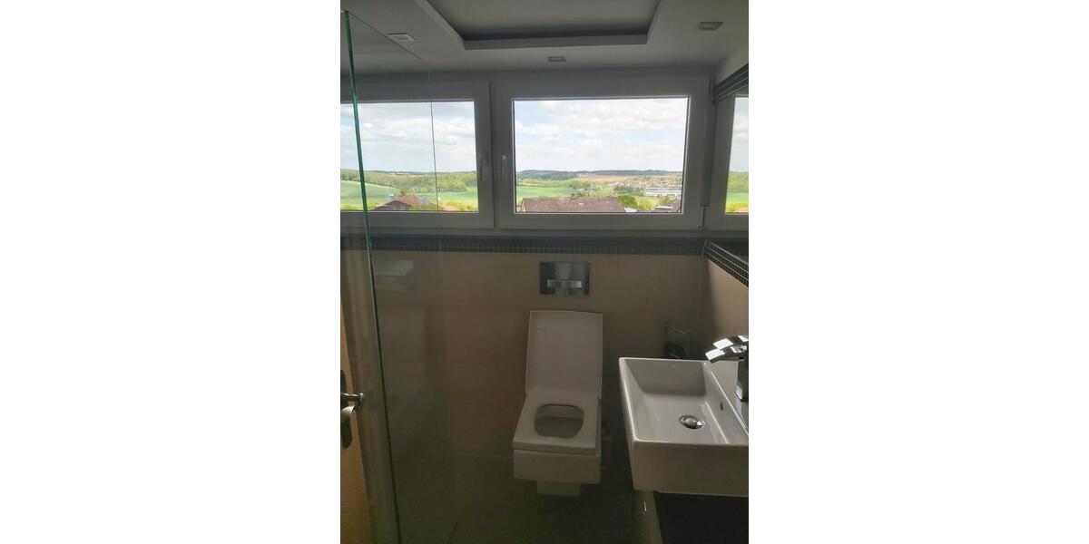 Dachgeschoßwohnung Arnstorf - 2 Zimmer, 54 m&sup2;, 460&euro; | Angebot:25342322