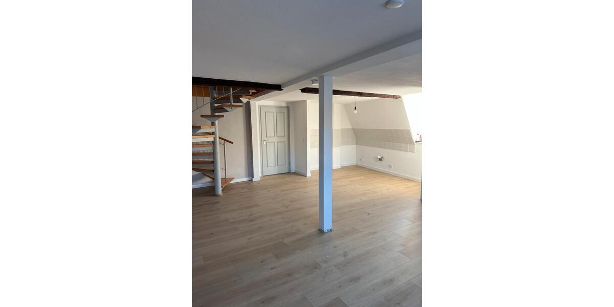 Maisonettenwohnung Erfurt - 3 Zimmer, 94 m&sup2;, 1.222&euro; | Angebot:25650533