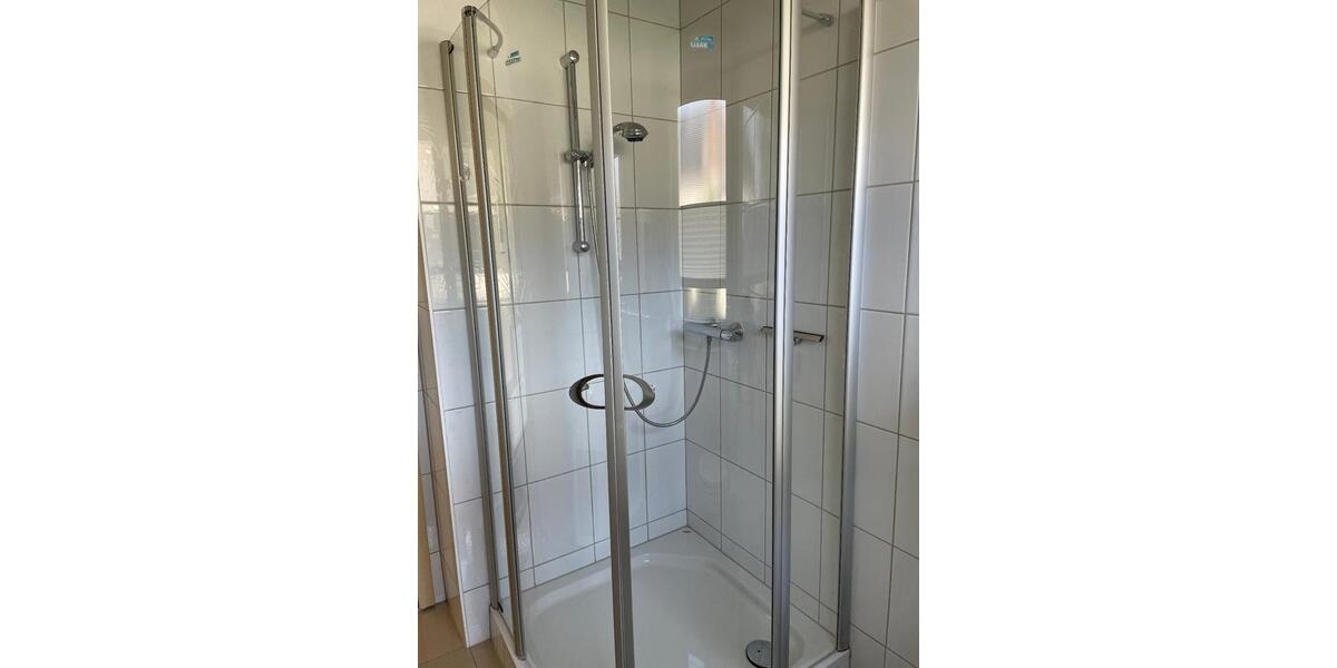 Einfamilienhaus Lohfelden - 3 Zimmer, 110 m&sup2;, 1.500&euro; | Angebot:25753736