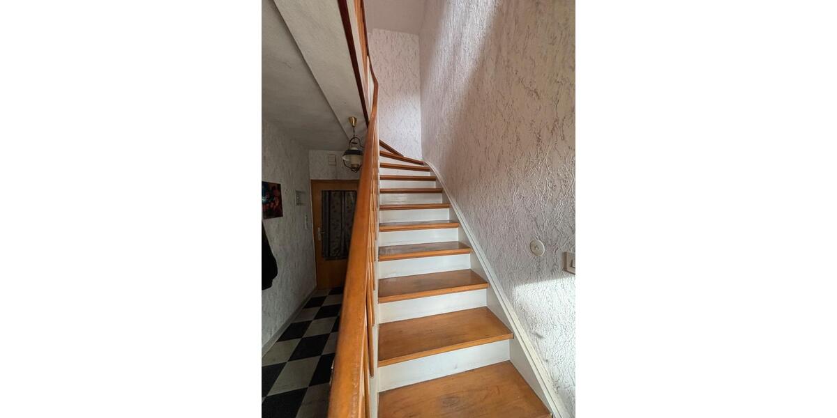 Maisonettenwohnung Aerzen - 5 Zimmer, 145 m&sup2;, 700&euro; | Angebot:26697614