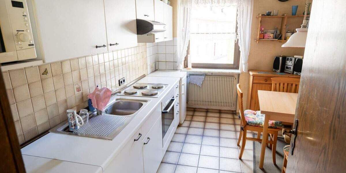 Einfamilienhaus Mellrichstadt - 5 Zimmer, 115 m&sup2;, 850&euro; | Angebot:24736767
